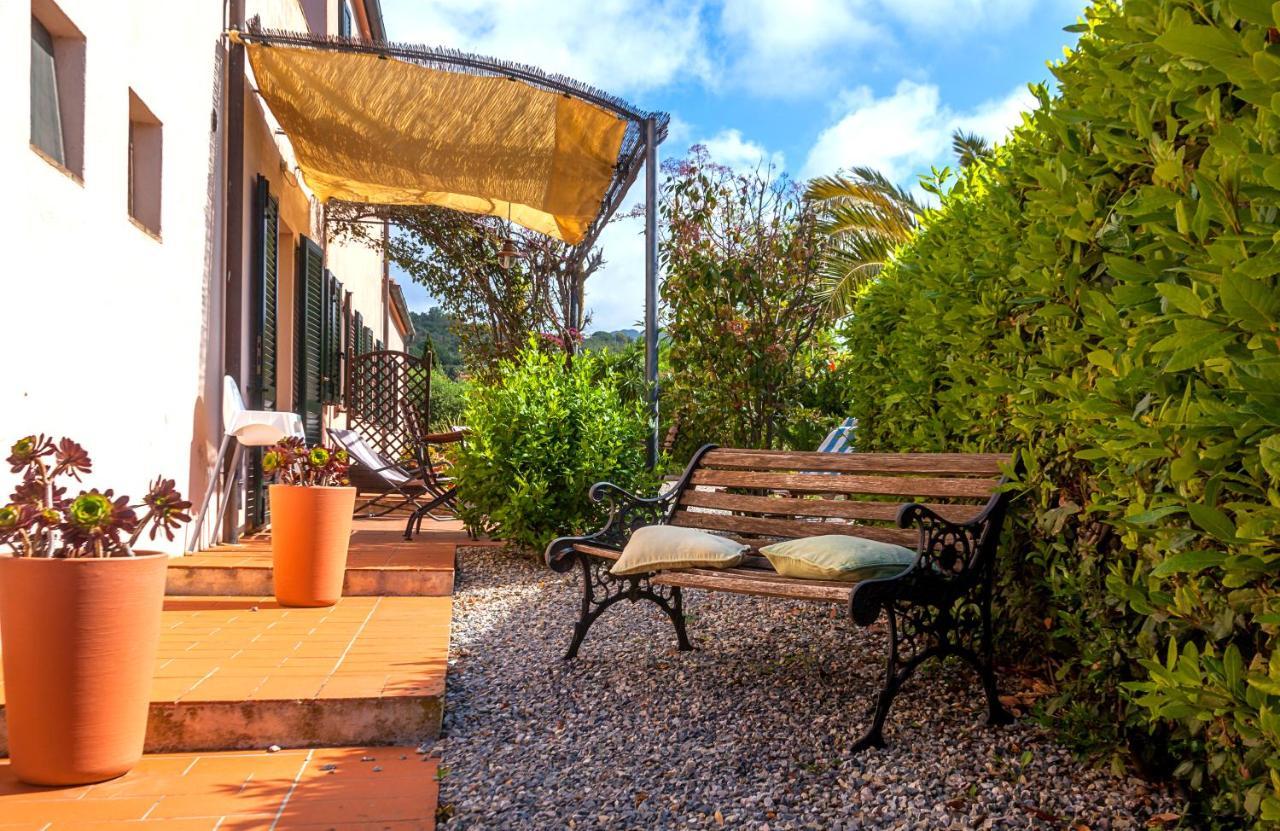 Casale Le Pitte Βίλα Porto Azzurro Εξωτερικό φωτογραφία