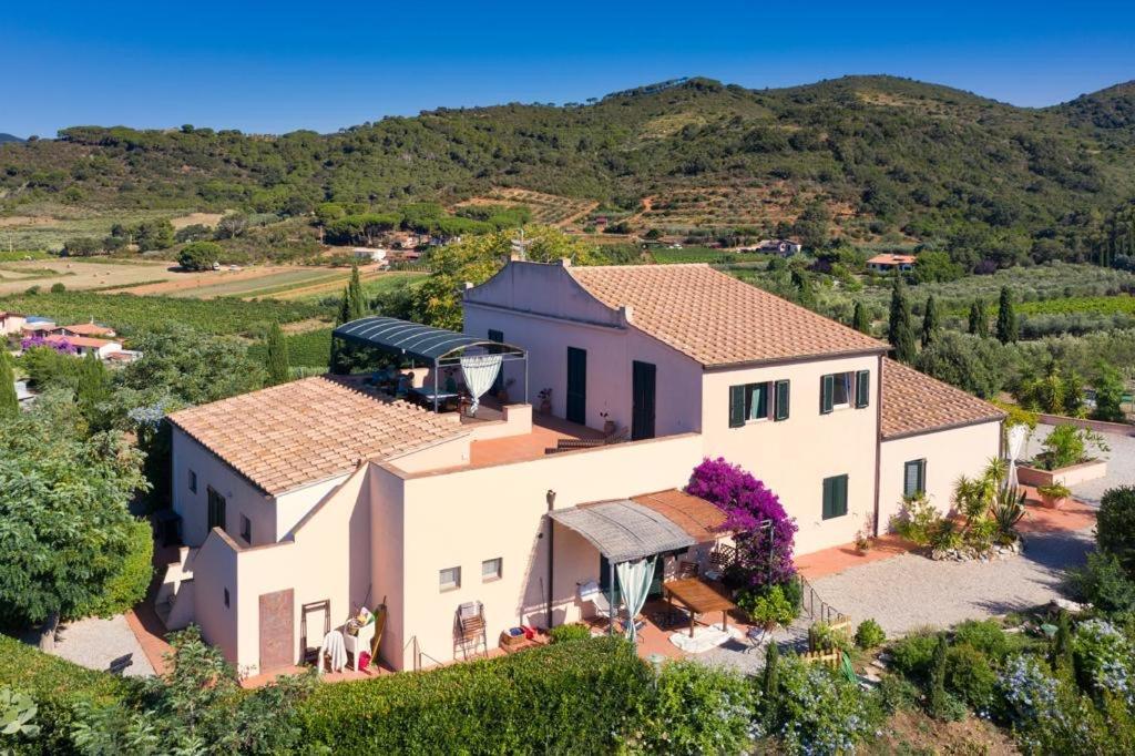 Casale Le Pitte Βίλα Porto Azzurro Εξωτερικό φωτογραφία